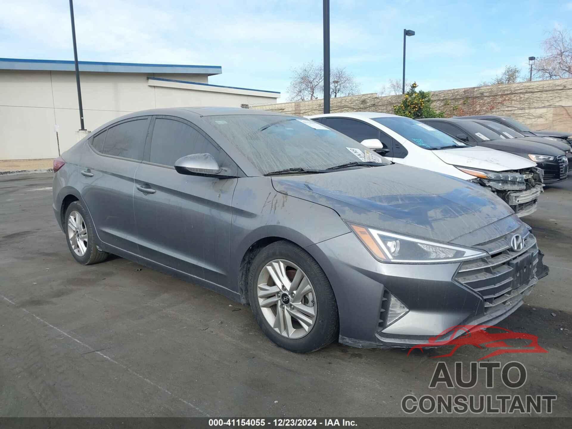 HYUNDAI ELANTRA 2019 - 5NPD84LF1KH486146