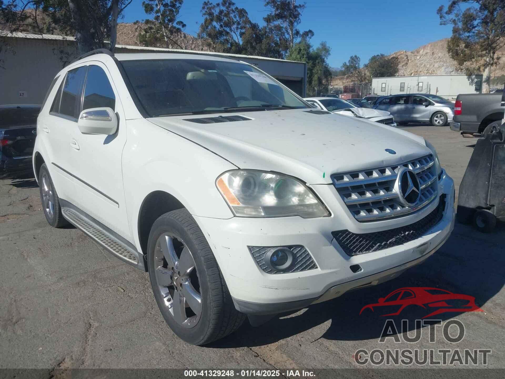 MERCEDES-BENZ M-CLASS 2010 - 4JGBB5GB7AA617913