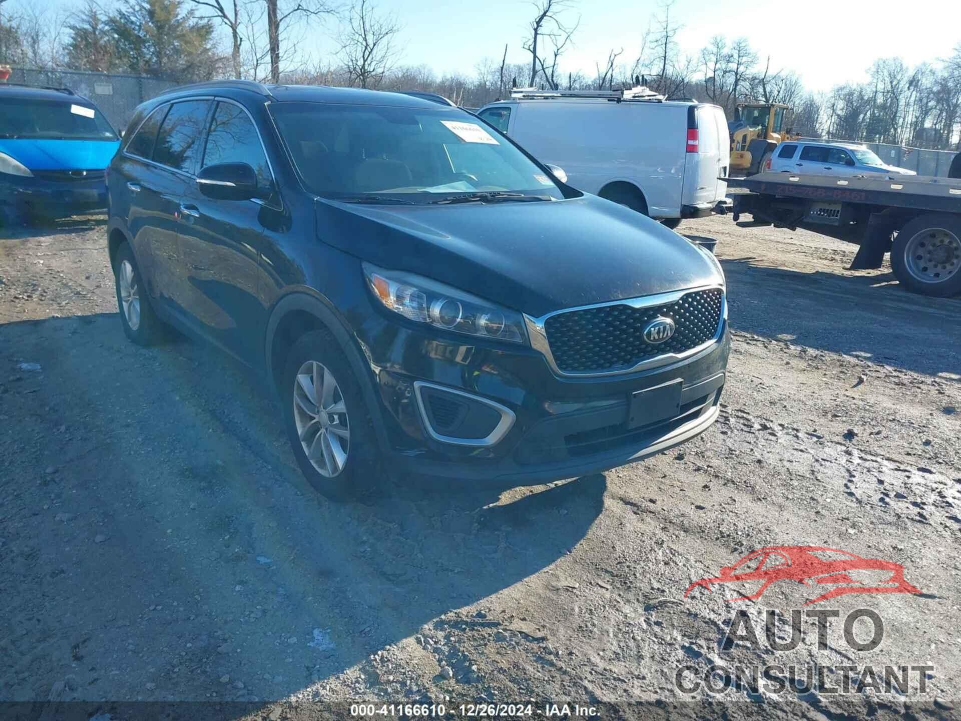 KIA SORENTO 2017 - 5XYPG4A39HG329697
