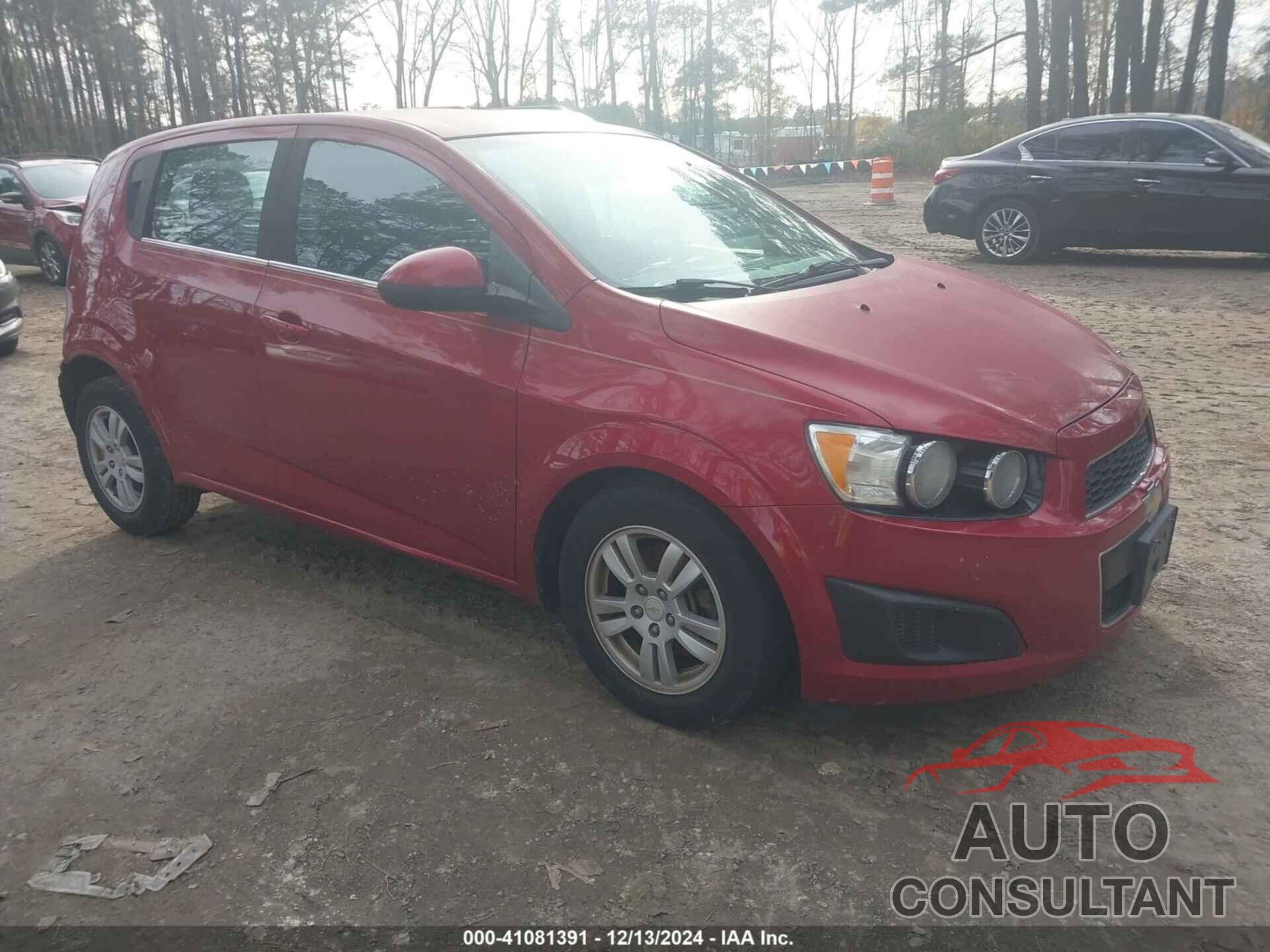 CHEVROLET SONIC 2012 - 1G1JC6SH6C4152713