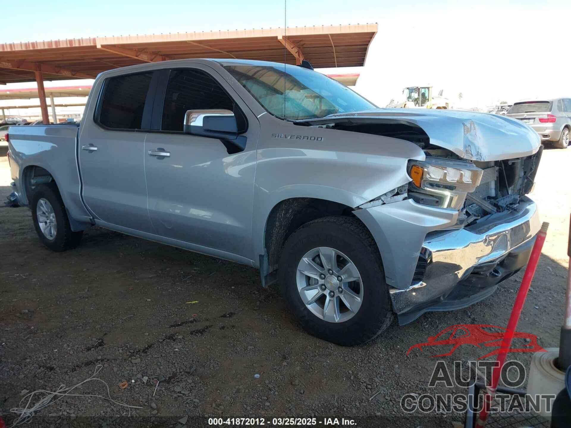 CHEVROLET SILVERADO 1500 2021 - 1GCUYDET1MZ365518