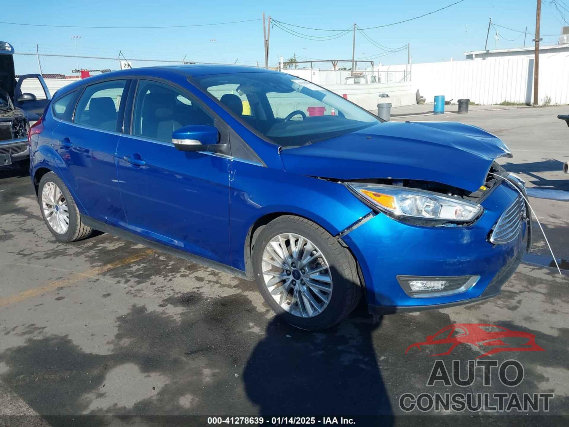 FORD FOCUS 2018 - 1FADP3N28JL230352