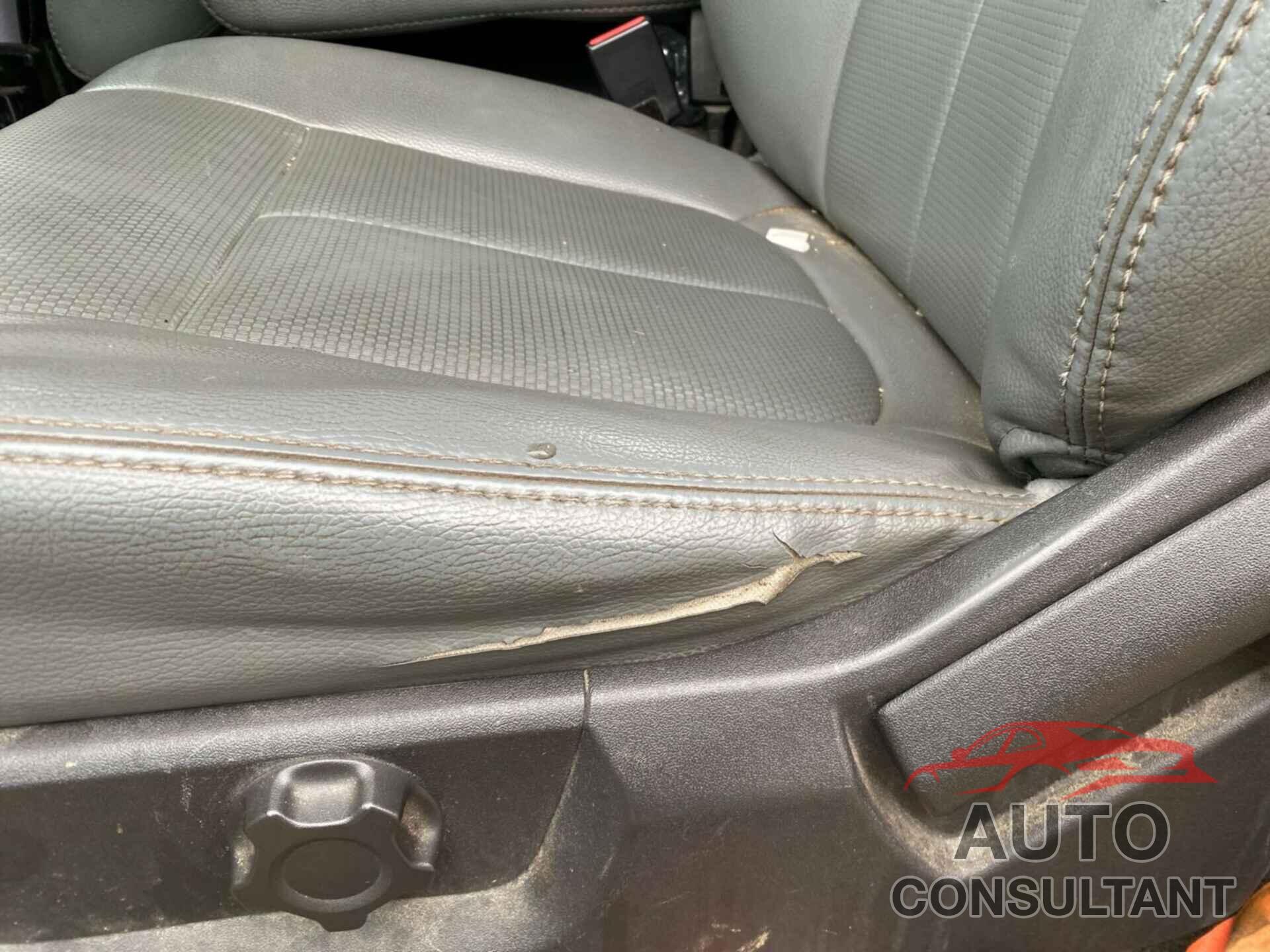 FORD F-350 2012 - 1FTBF3A66CEB18976