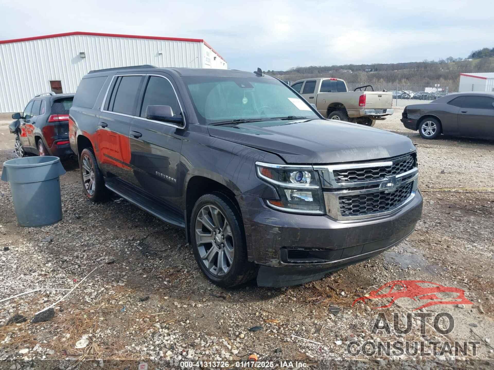 CHEVROLET SUBURBAN 1500 2015 - 1GNSKJKC8FR717435