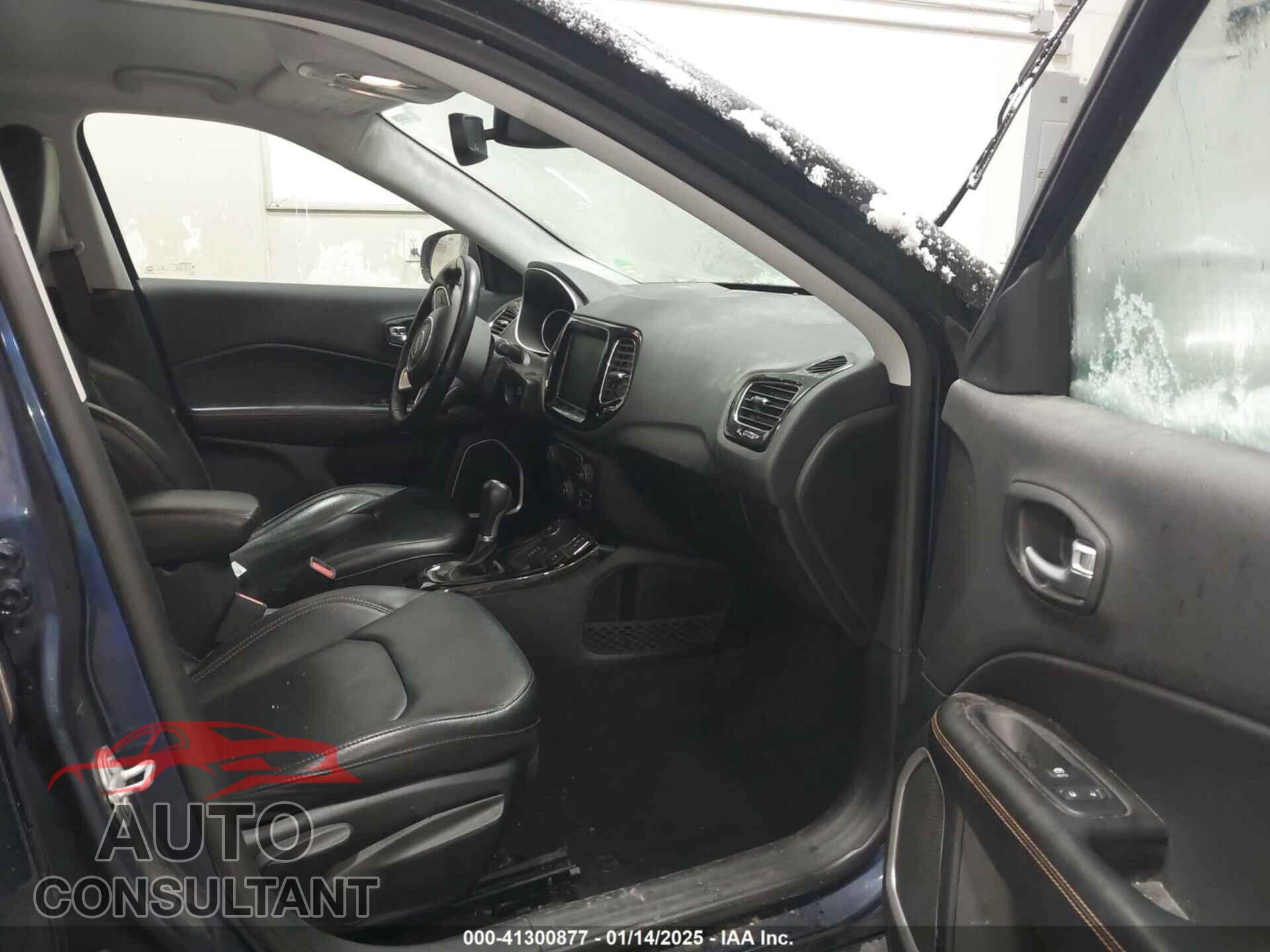 JEEP COMPASS 2019 - 3C4NJDCB0KT771684