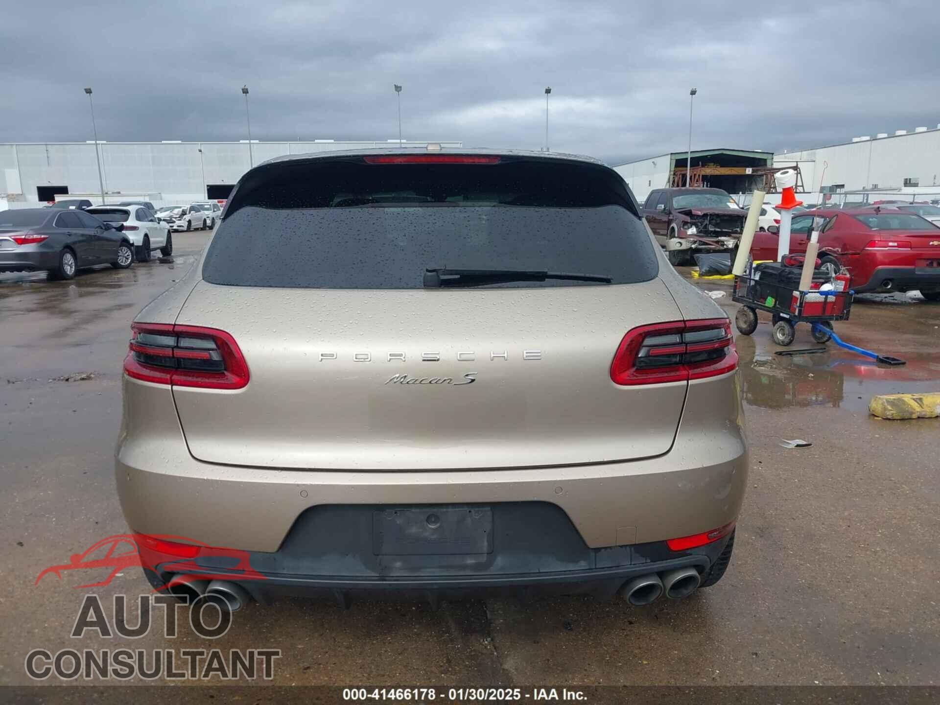 PORSCHE MACAN 2016 - WP1AB2A59GLB57375