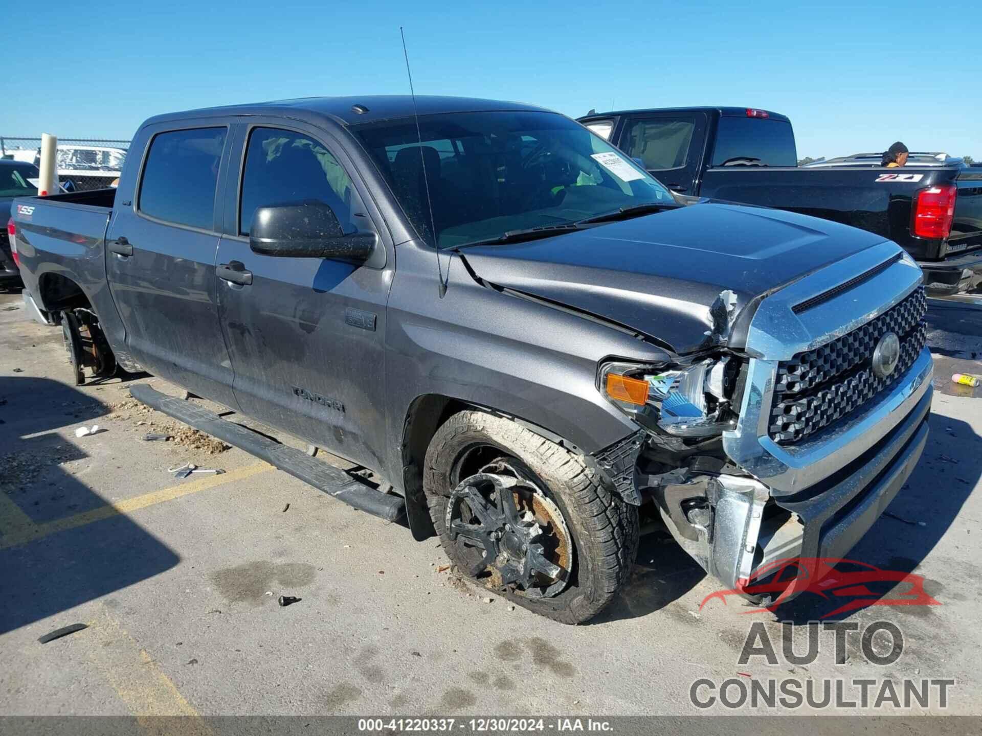 TOYOTA TUNDRA 2019 - 5TFDW5F14KX844601