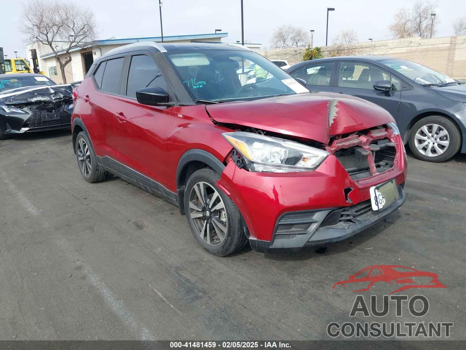 NISSAN KICKS 2018 - 3N1CP5CU2JL527436