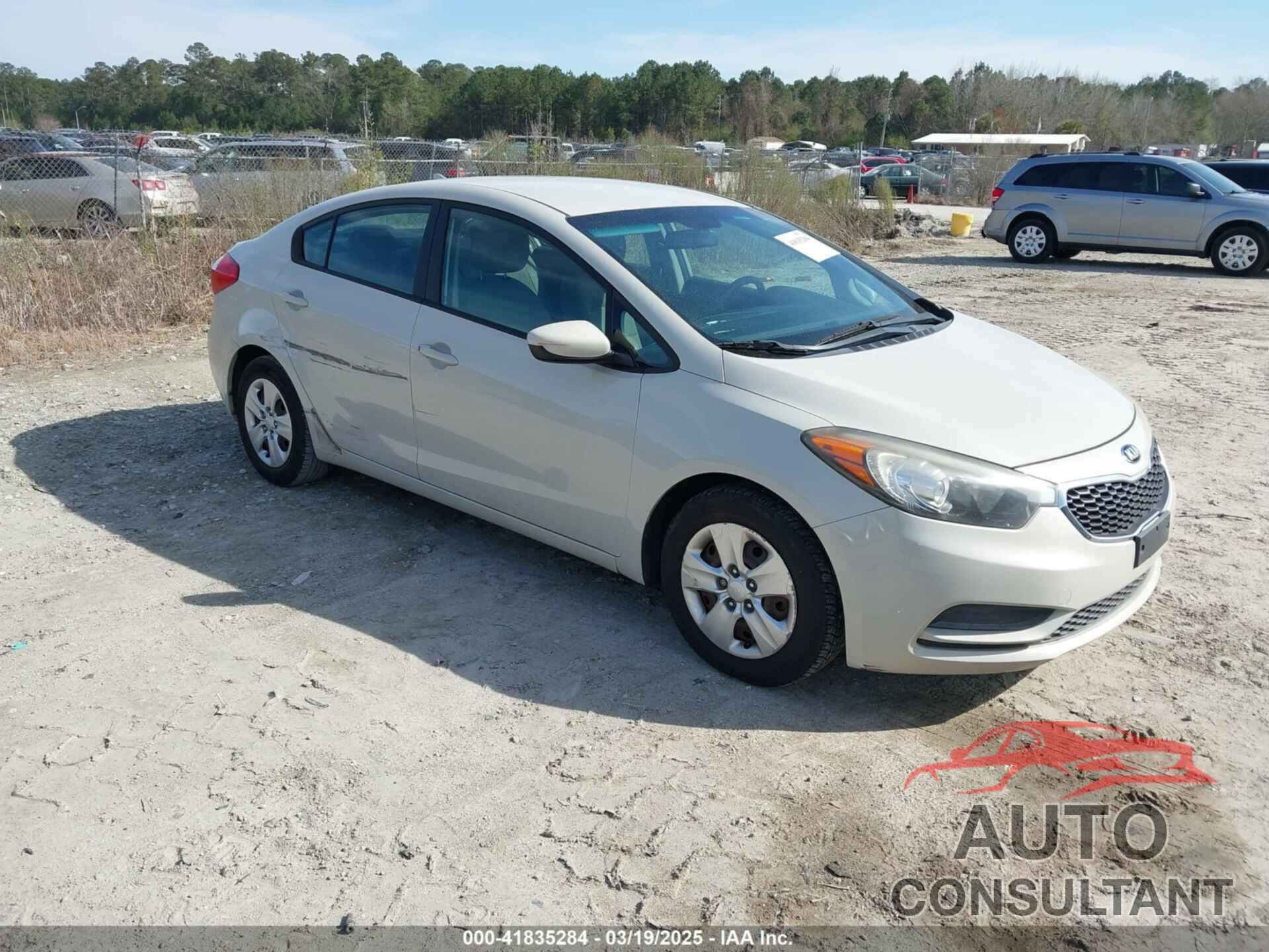 KIA FORTE 2015 - KNAFK4A62F5420883