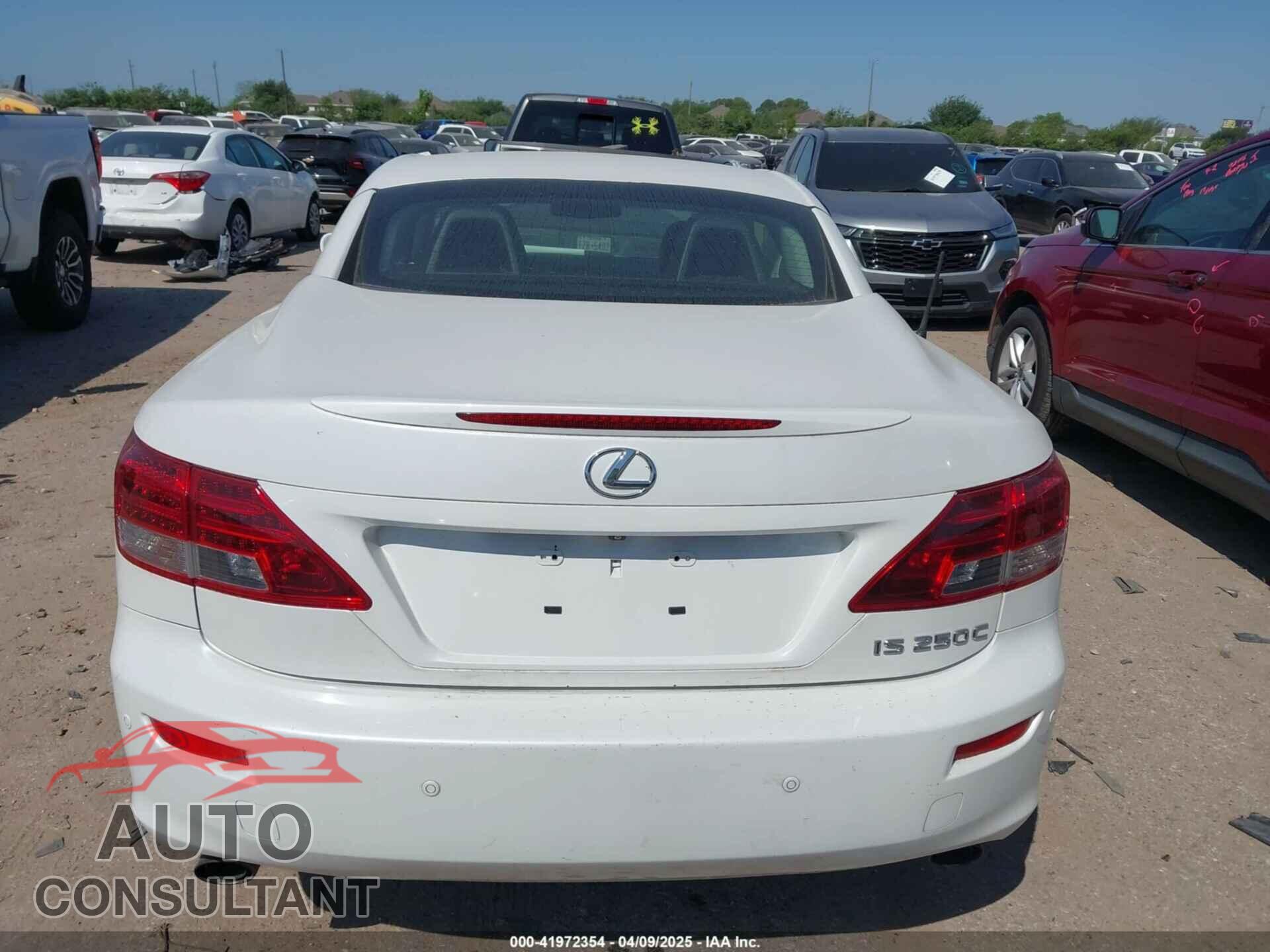 LEXUS IS 250C 2012 - JTHFF2C23C2521335