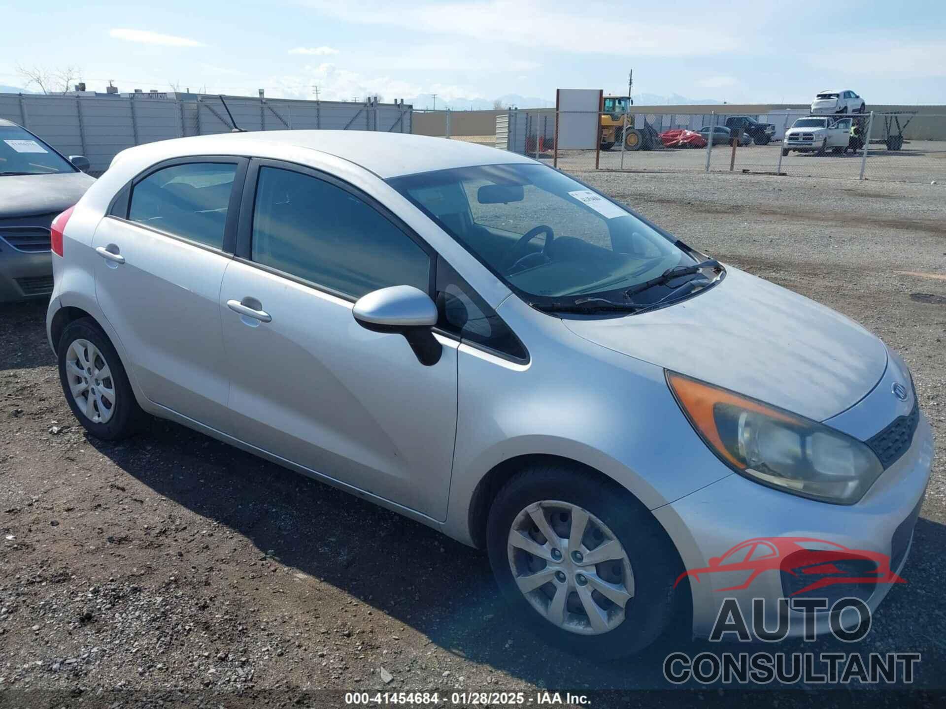 KIA RIO 2013 - KNADM5A34D6109072