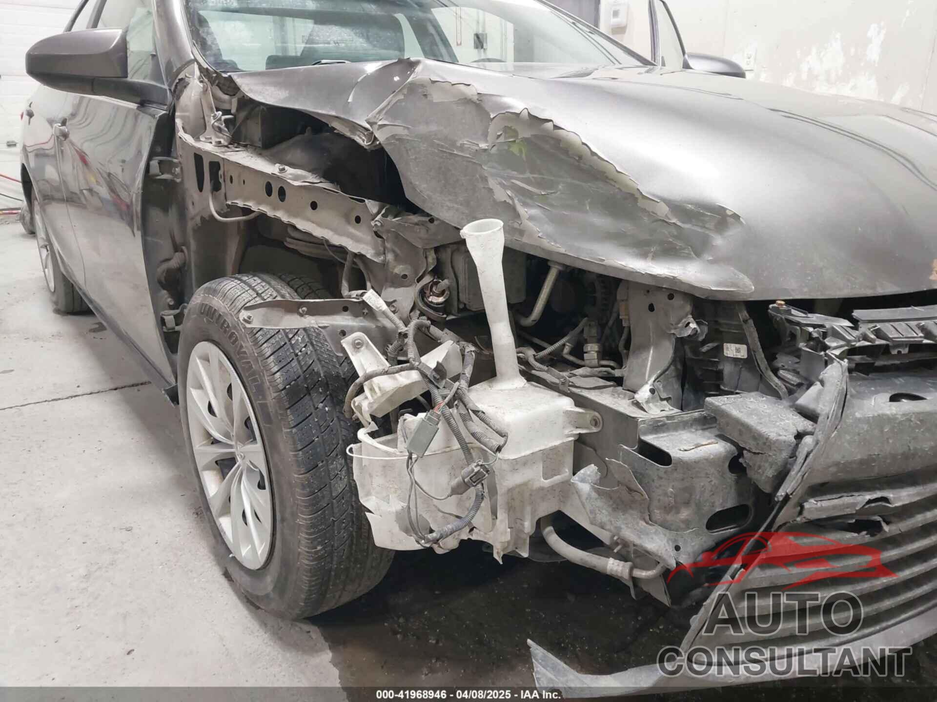 TOYOTA CAMRY 2016 - 4T4BF1FK7GR573522