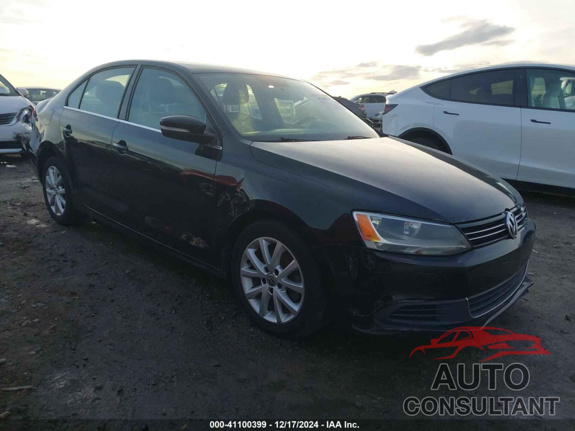 VOLKSWAGEN JETTA 2013 - 3VWDX7AJ0DM387419