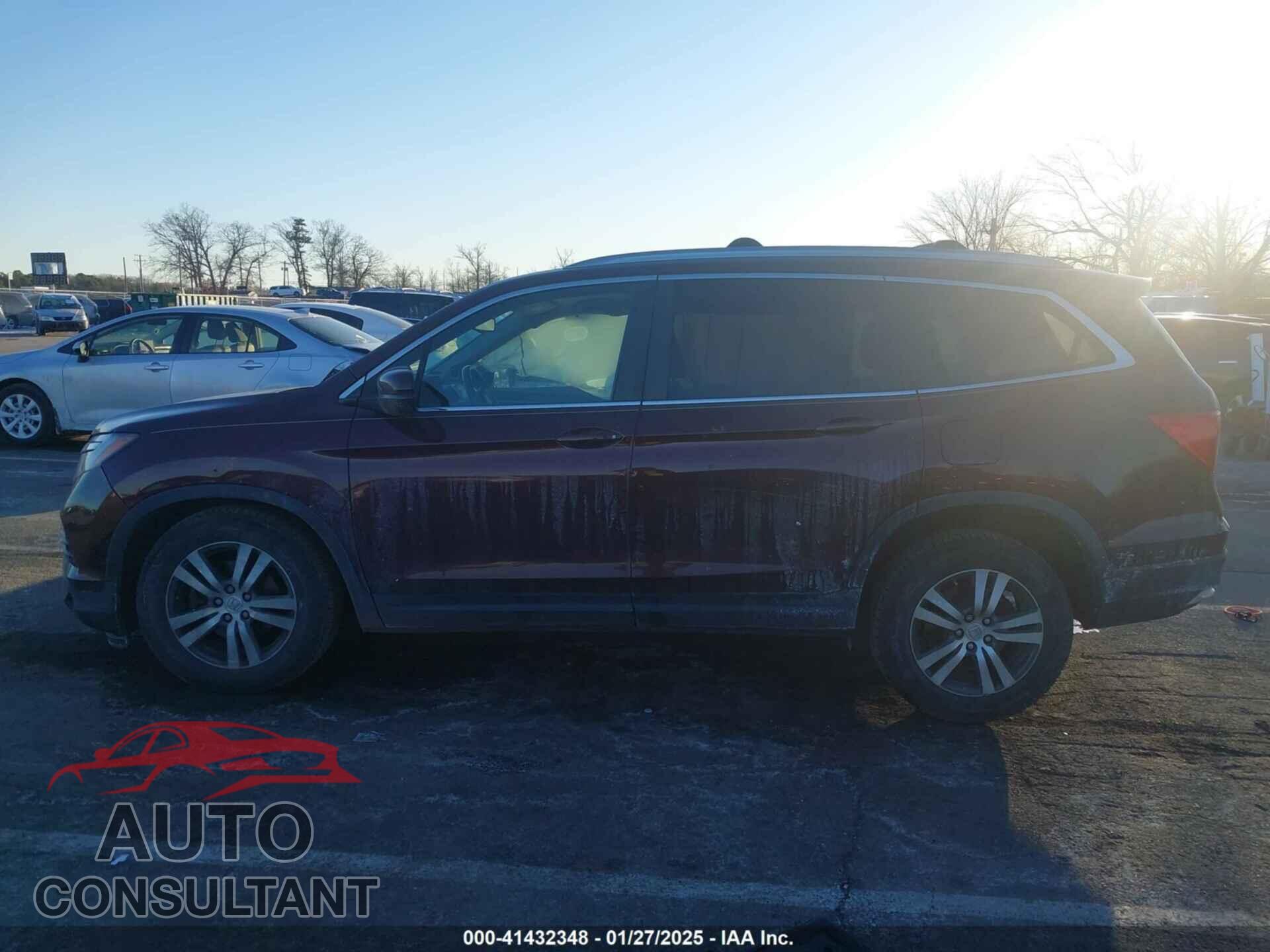 HONDA PILOT 2016 - 5FNYF6H55GB072425