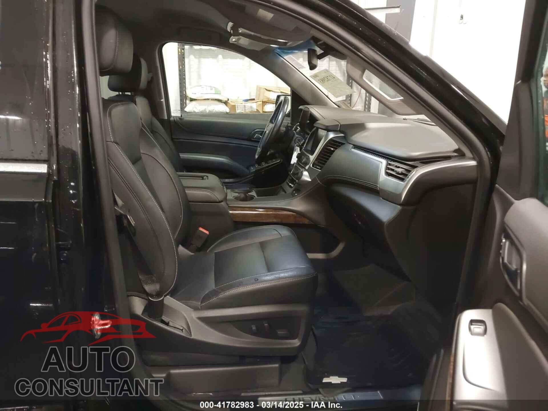 CHEVROLET TAHOE 2020 - 1GNSKBKC2LR123473