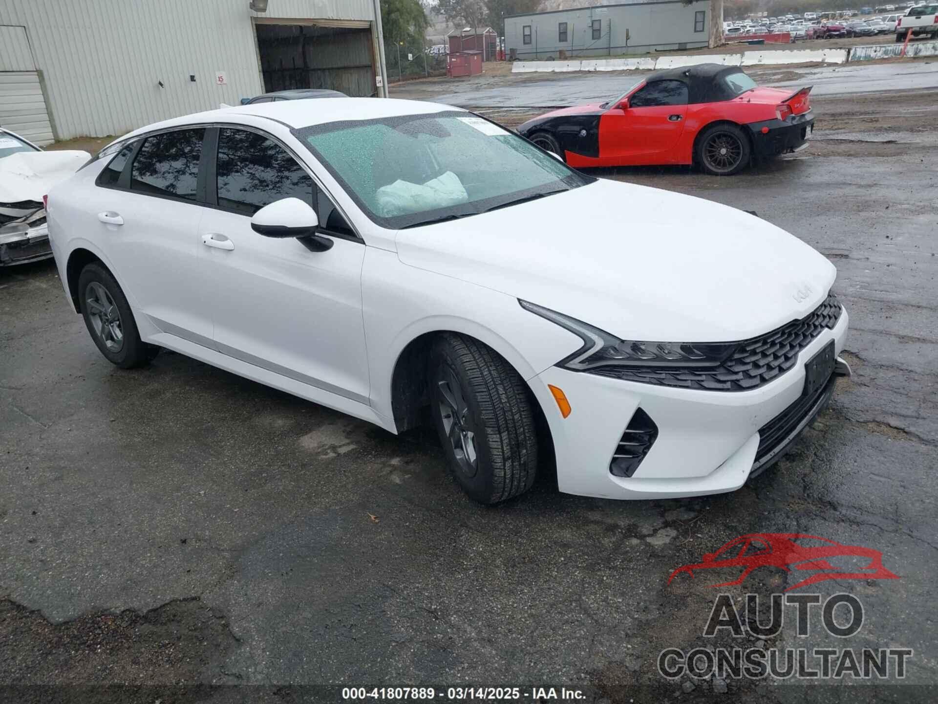 KIA K5 2022 - 5XXG14J23NG156915