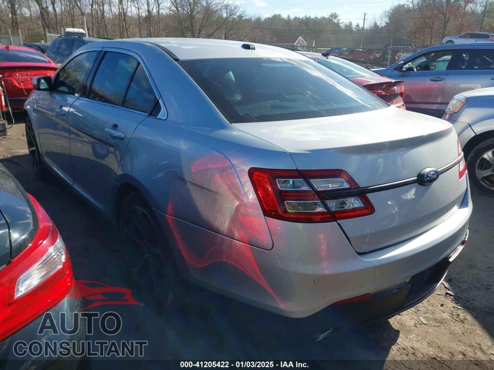 FORD TAURUS 2014 - 1FAHP2E84EG157236
