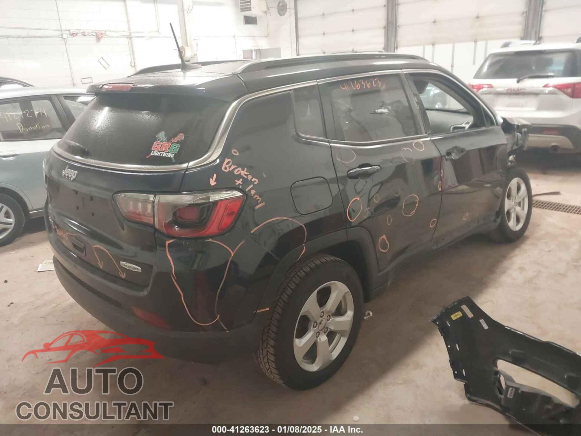 JEEP COMPASS 2020 - 3C4NJDBB7LT157086