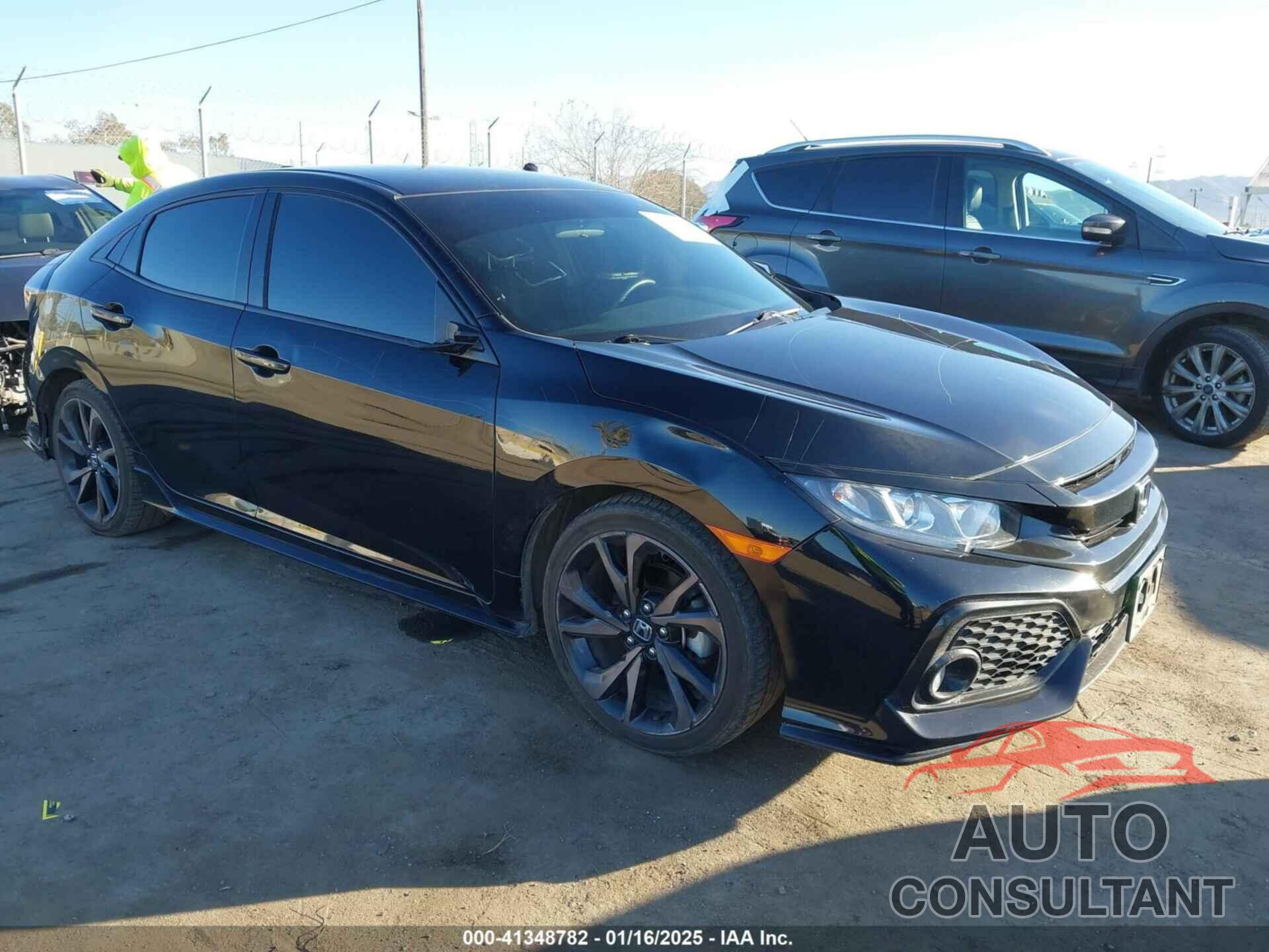 HONDA CIVIC 2018 - SHHFK7H40JU424199