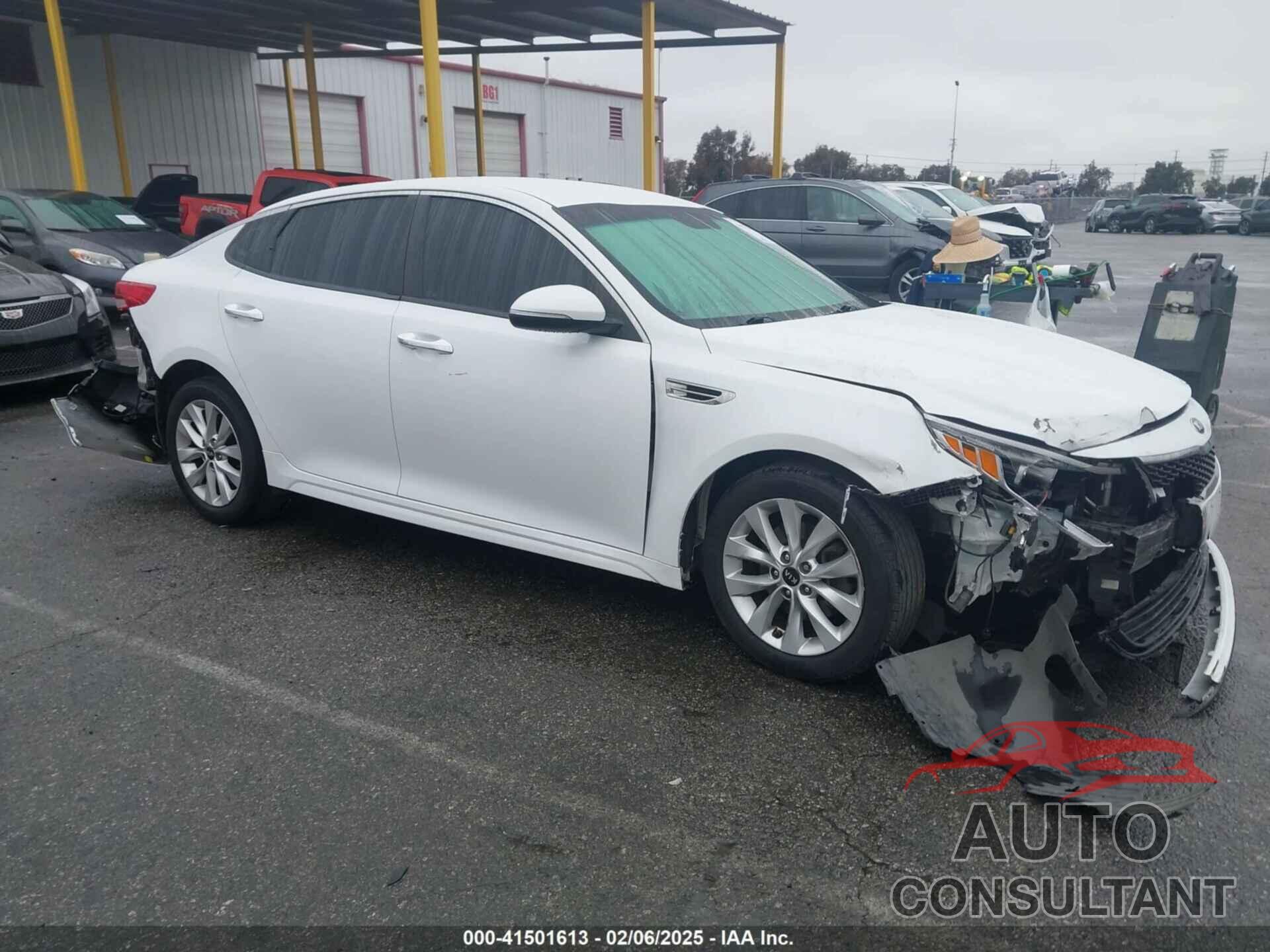 KIA OPTIMA 2018 - 5XXGT4L3XJG269710
