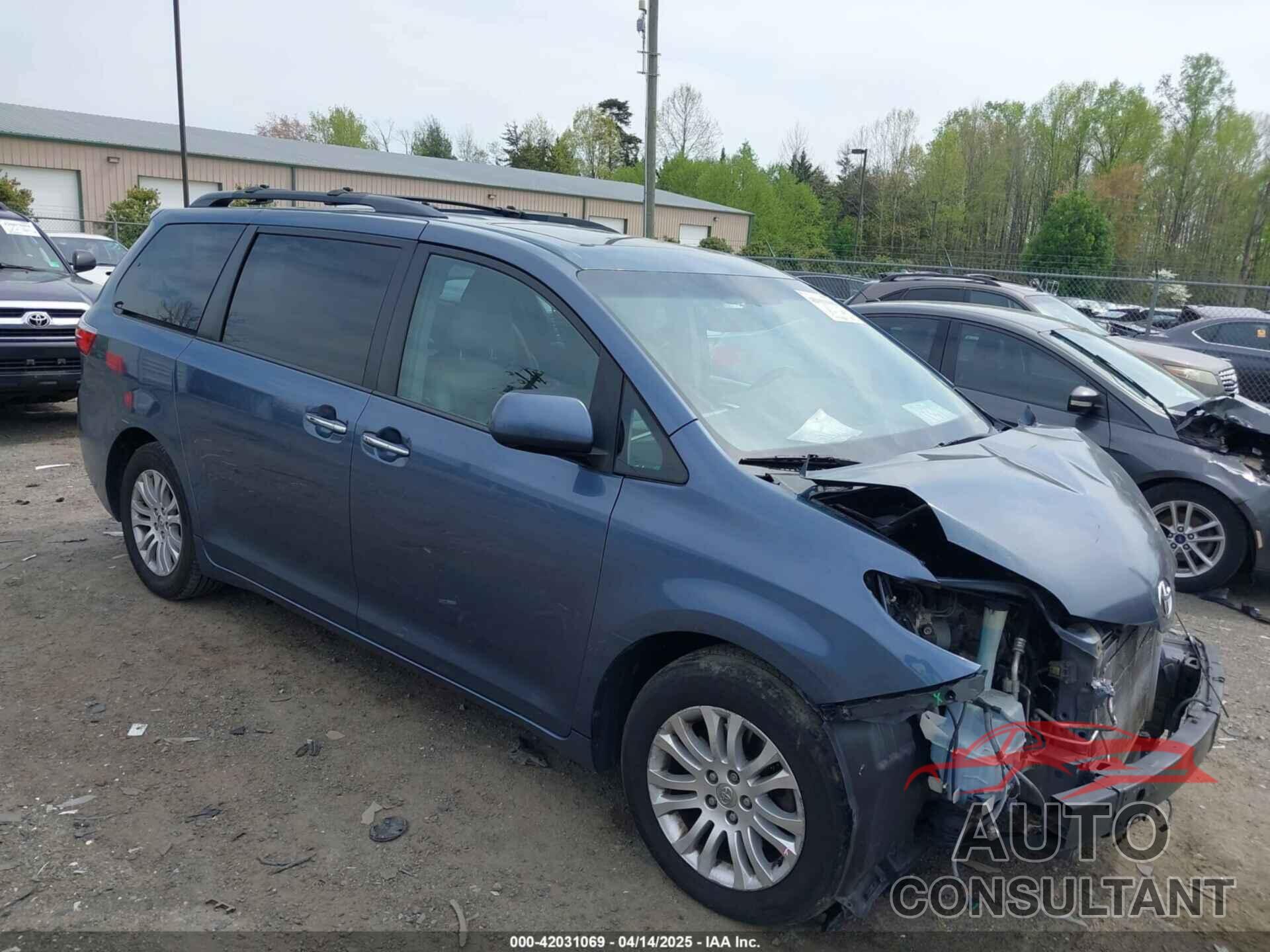 TOYOTA SIENNA 2015 - 5TDYK3DC9FS653421