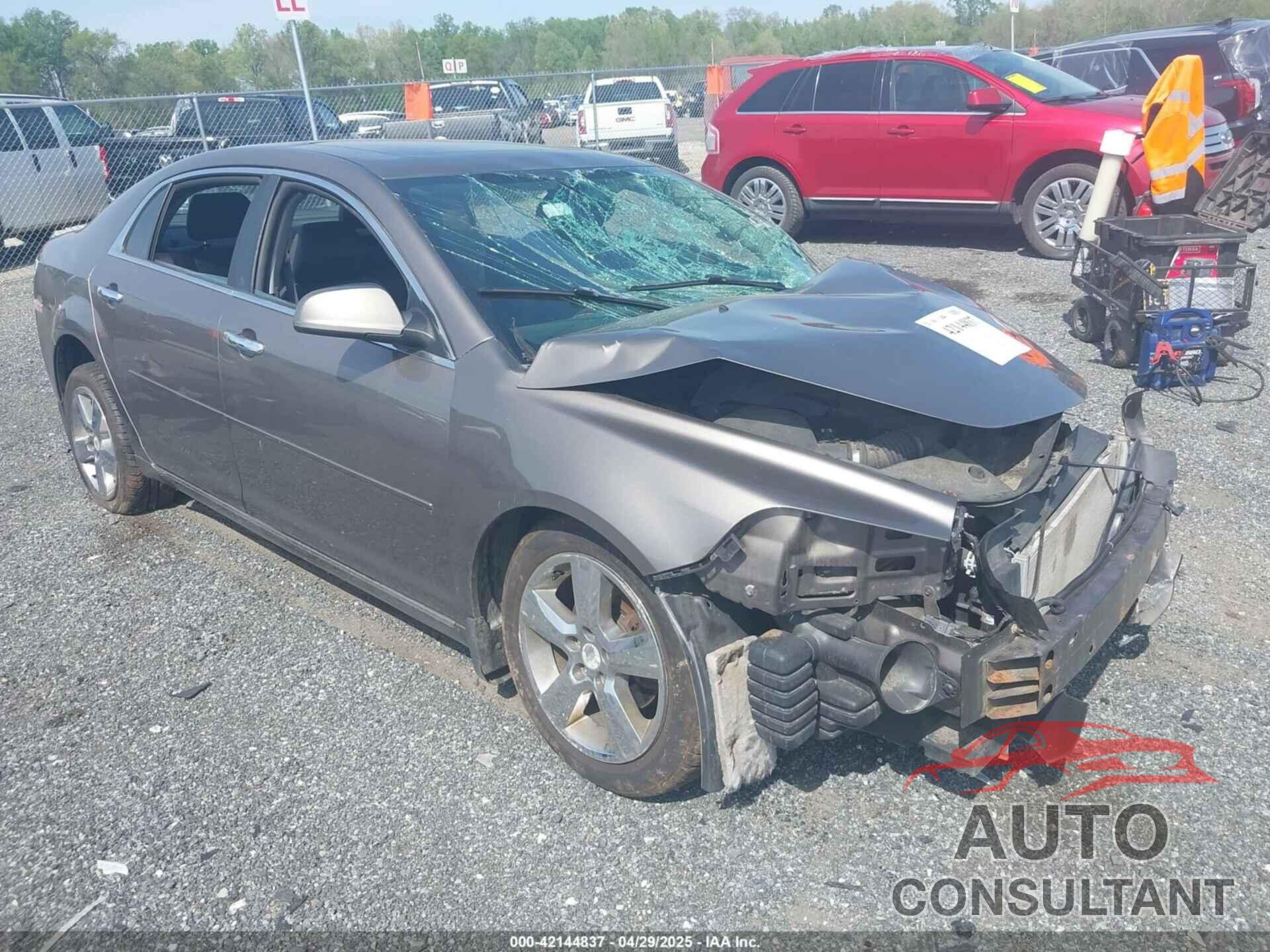 CHEVROLET MALIBU 2012 - 1G1ZD5E08CF196989