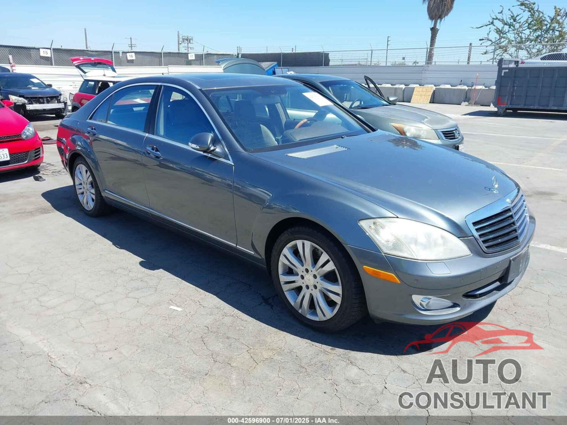 MERCEDES-BENZ S 550 2009 - WDDNG71X99A241963
