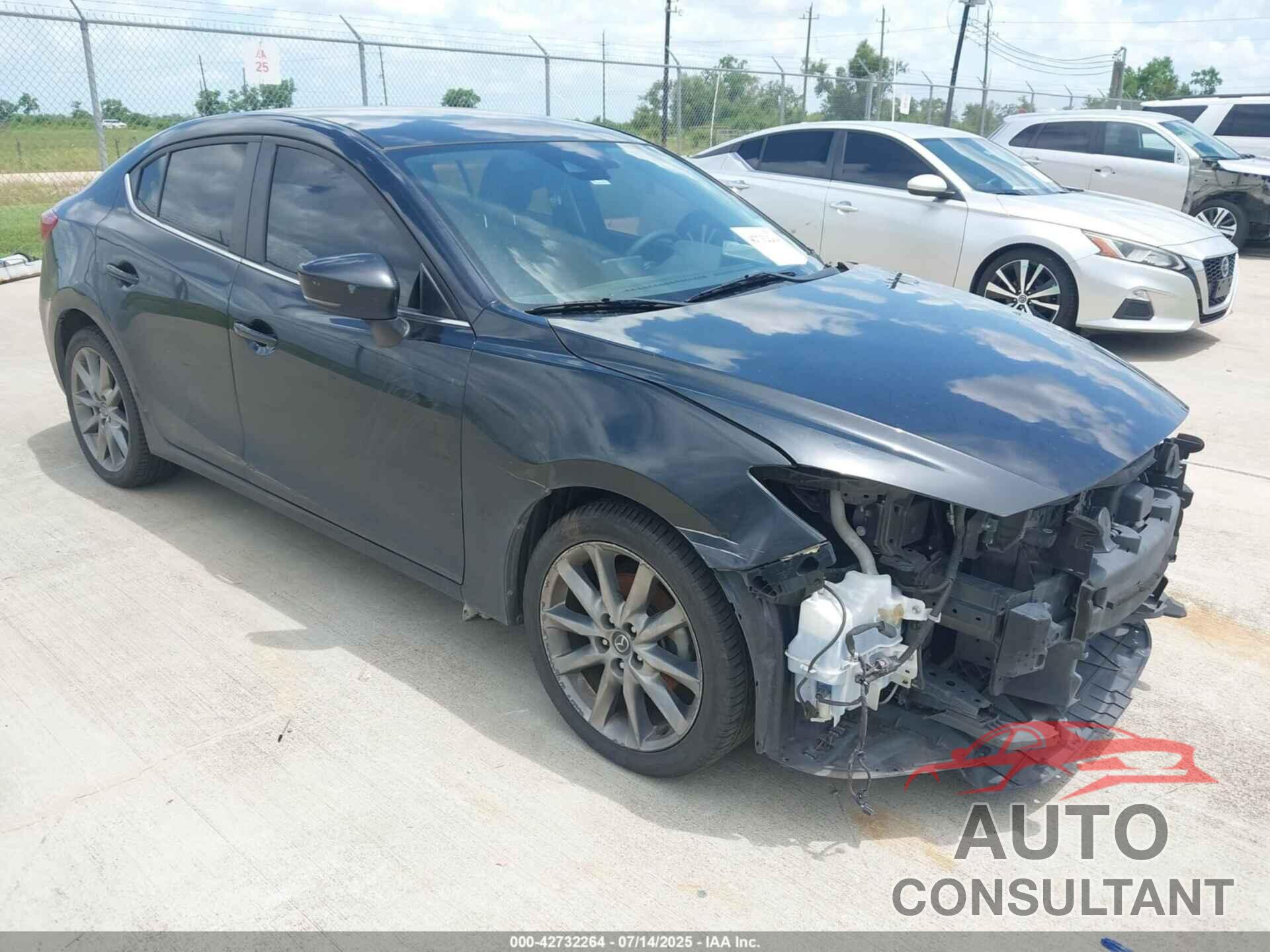 MAZDA MAZDA3 2018 - 3MZBN1V35JM172507
