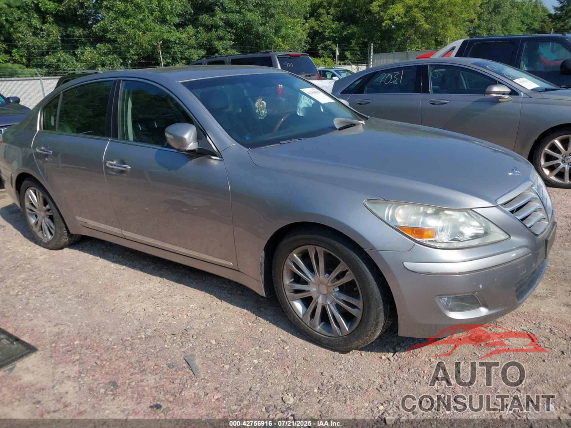 HYUNDAI GENESIS 2009 - KMHGC46F39U037991