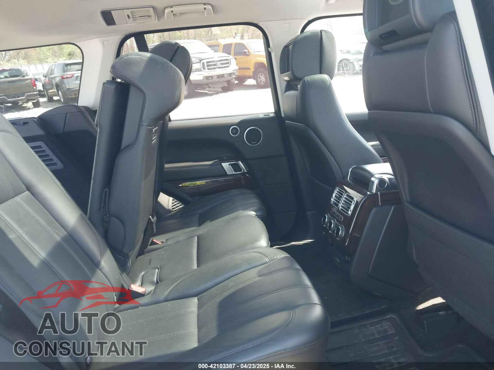 LAND ROVER RANGE ROVER 2015 - SALGS2VF7FA231099
