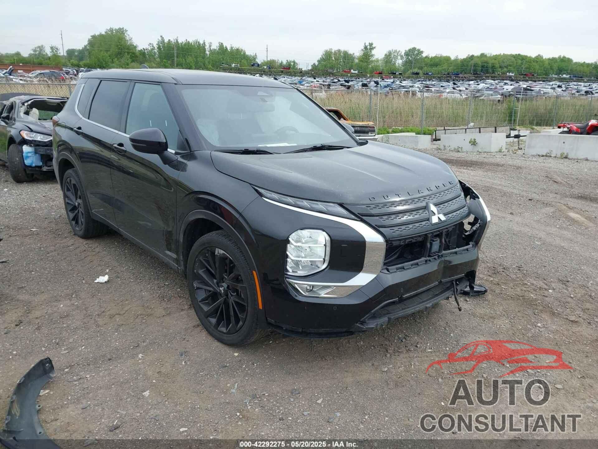MITSUBISHI OUTLANDER 2022 - JA4J4UA83NZ067208