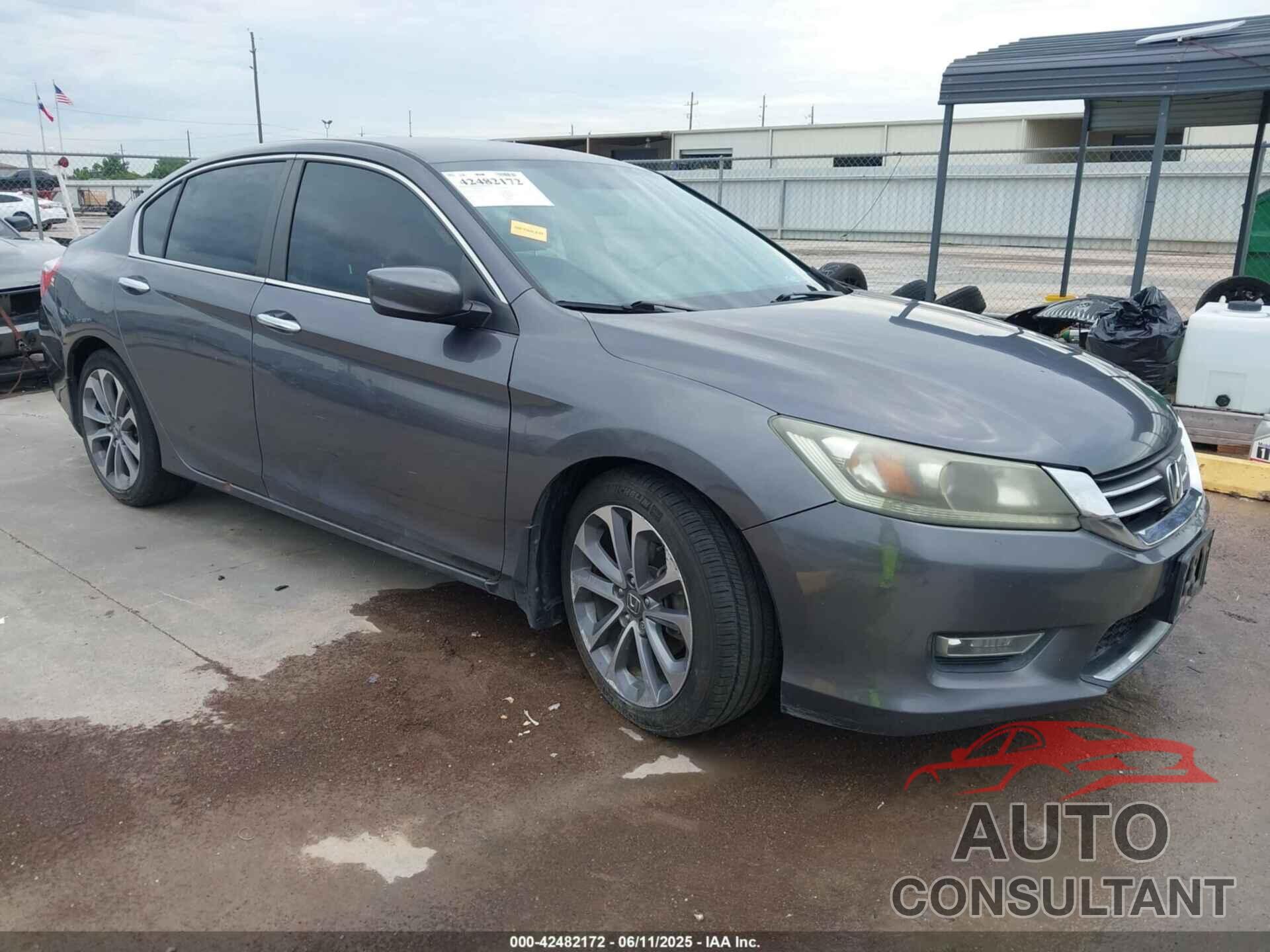 HONDA ACCORD 2013 - 1HGCR2F56DA268599