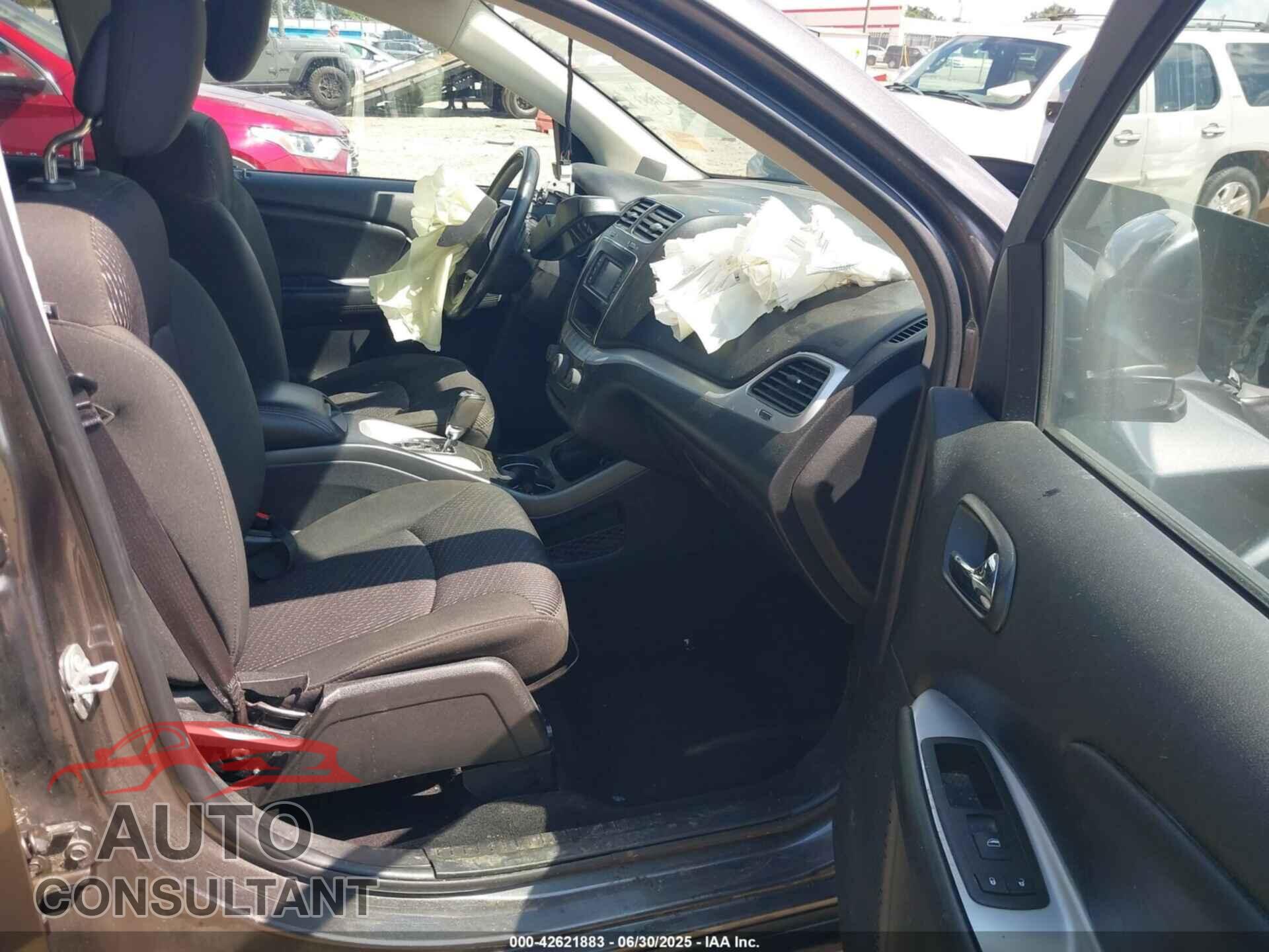 DODGE JOURNEY 2019 - 3C4PDCBB0KT804372