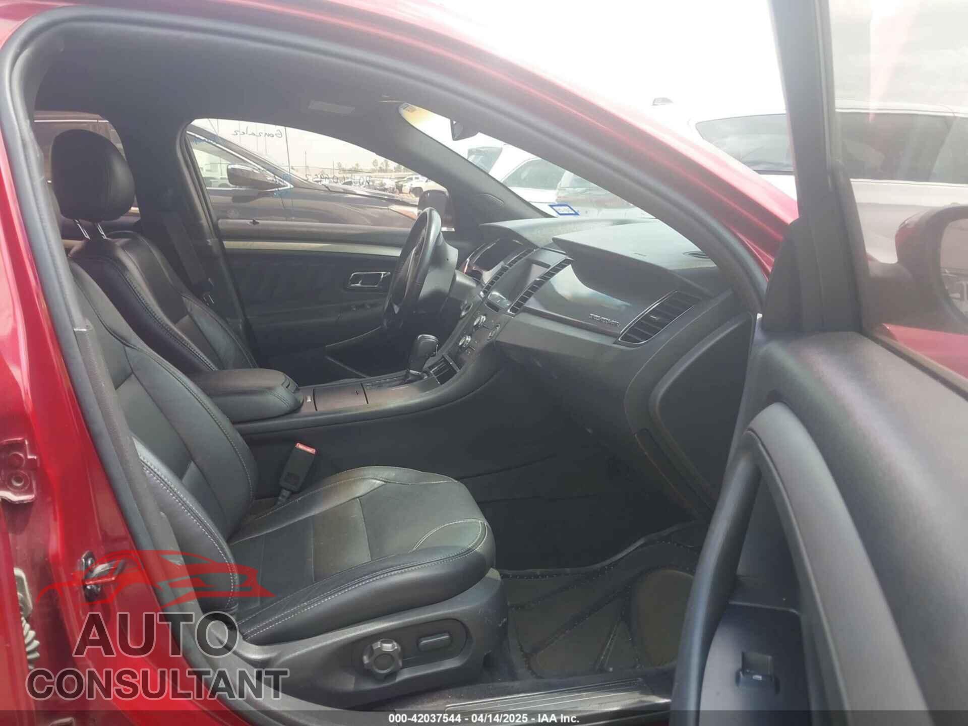 FORD TAURUS 2013 - 1FAHP2E83DG118622