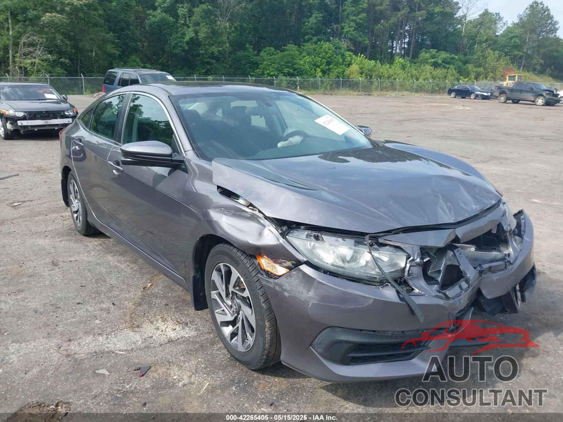 HONDA CIVIC 2018 - 19XFC2F70JE025734