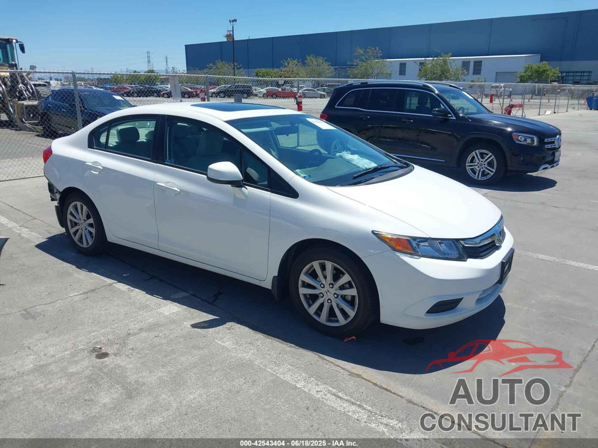 HONDA CIVIC 2012 - 2HGFB2F80CH520990