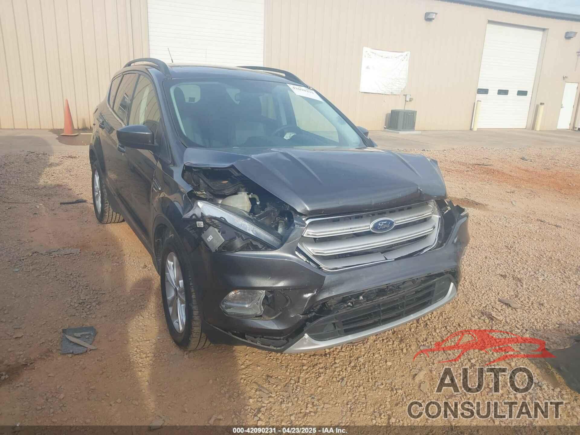 FORD ESCAPE 2017 - 1FMCU0GD6HUB26017