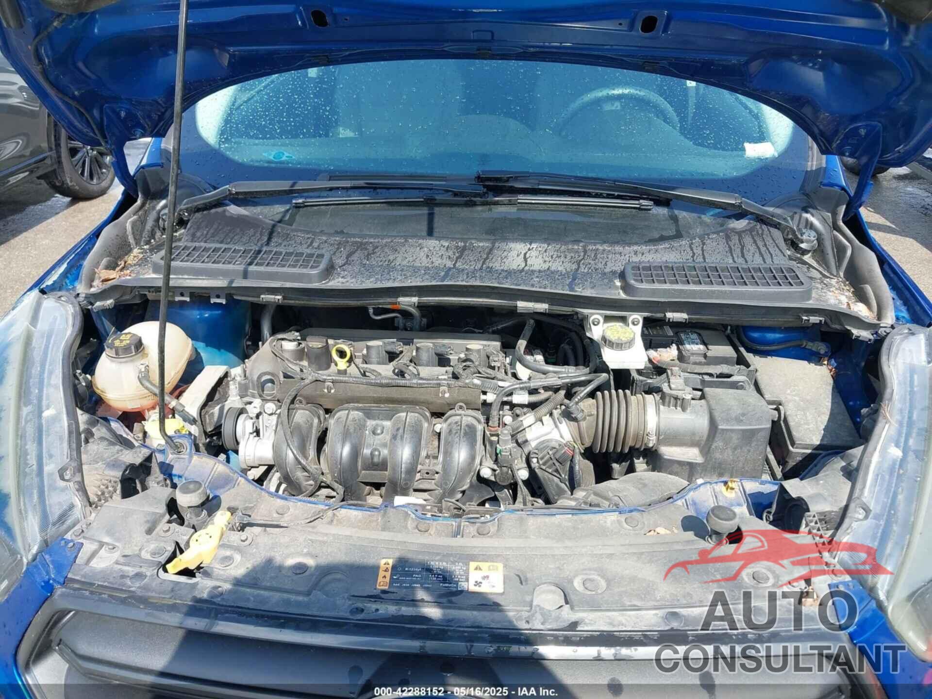 FORD ESCAPE 2018 - 1FMCU0F74JUB42878