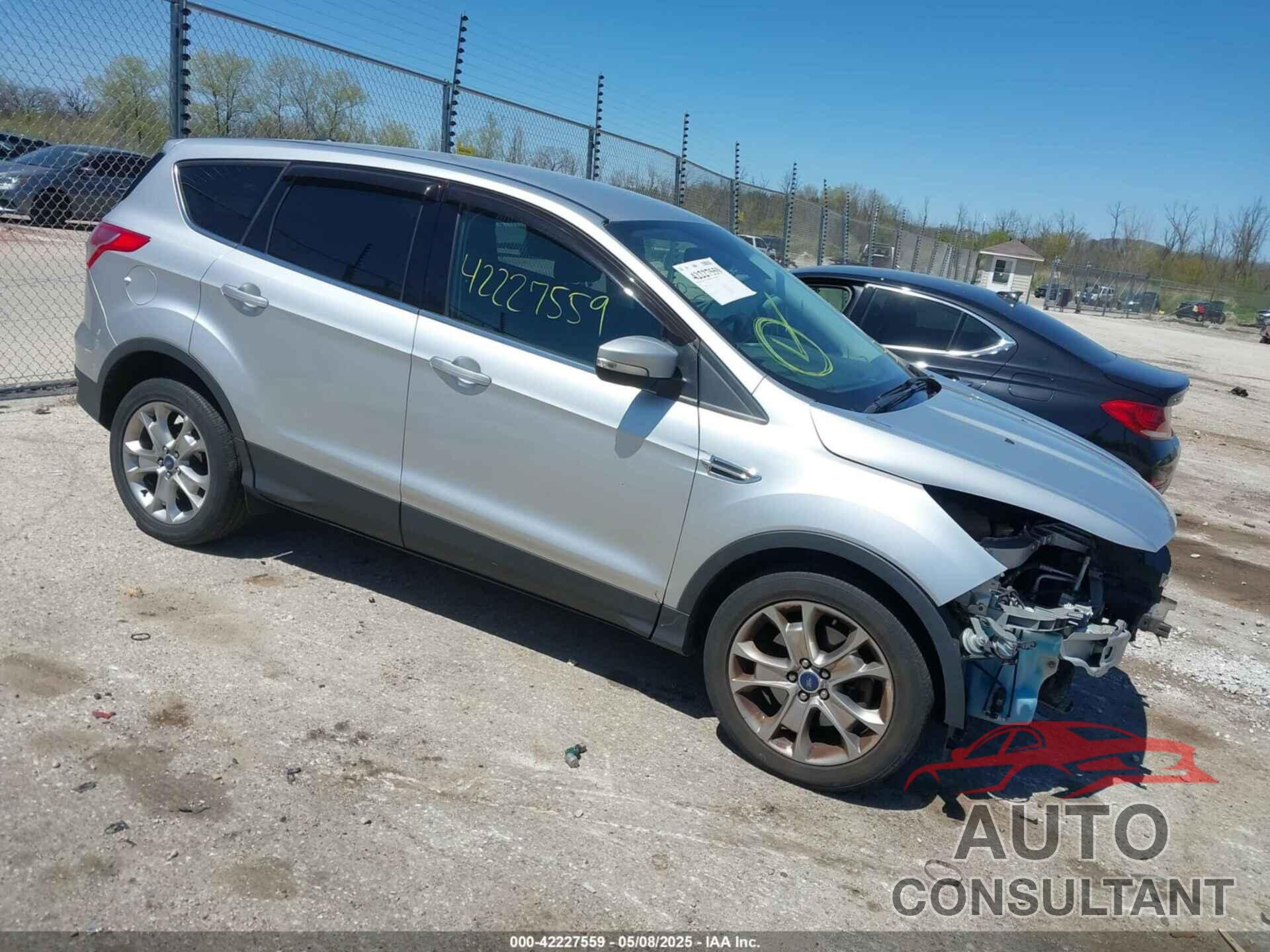 FORD ESCAPE 2013 - 1FMCU9H93DUA34811