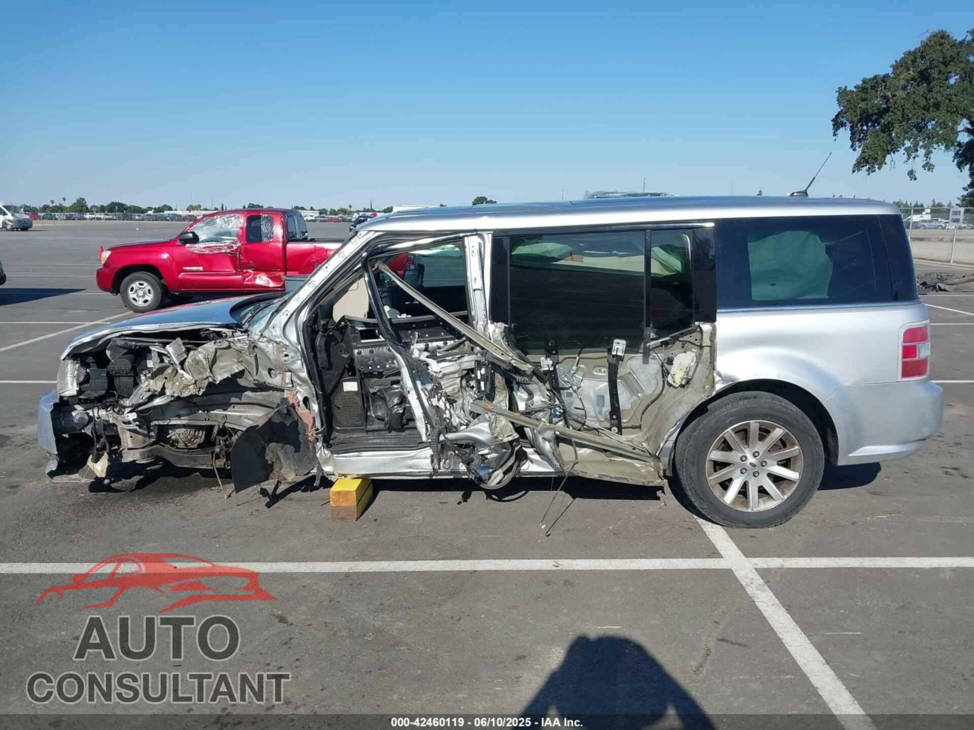 FORD FLEX 2011 - 2FMGK5CC2BBD08439