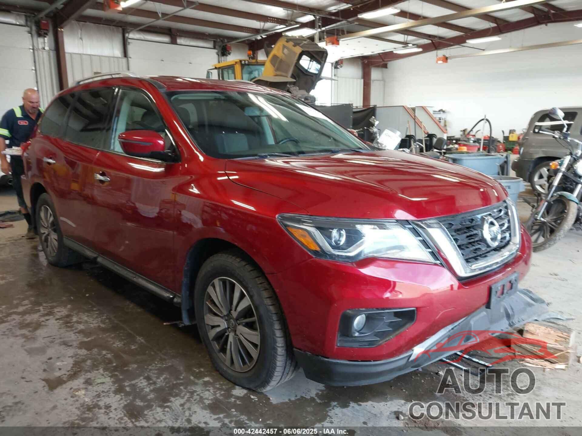 NISSAN PATHFINDER 2018 - 5N1DR2MM4JC649974