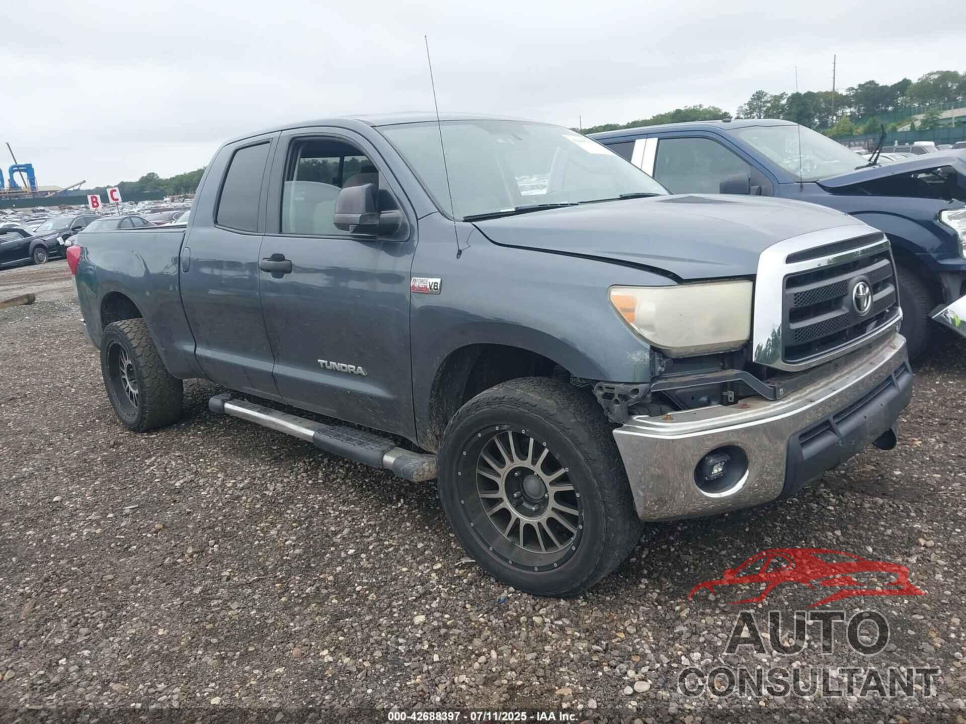 TOYOTA TUNDRA 2010 - 5TFUY5F18AX148753