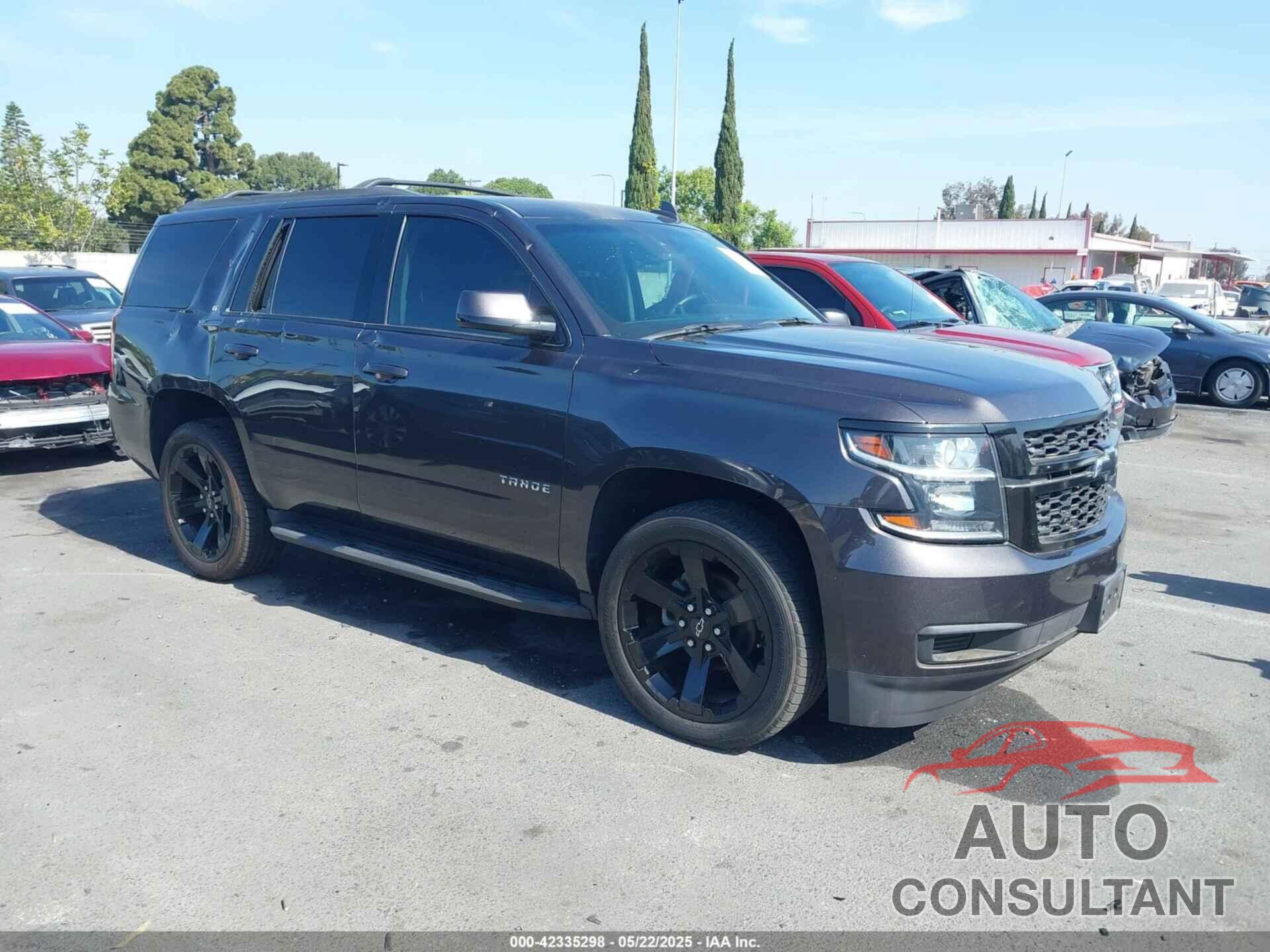 CHEVROLET TAHOE 2017 - 1GNSCBKC6HR323891