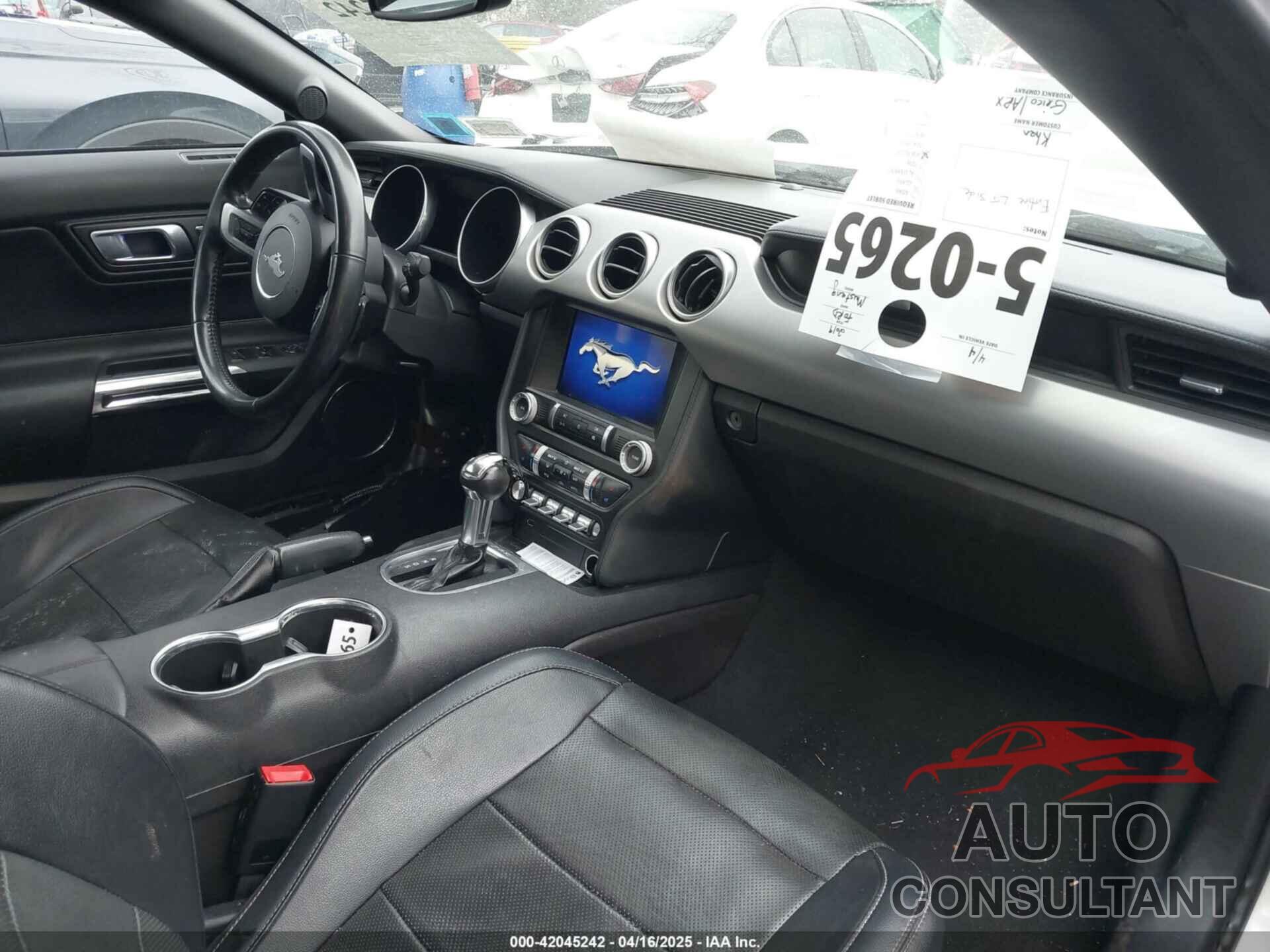 FORD MUSTANG 2019 - 1FATP8UH5K5172348