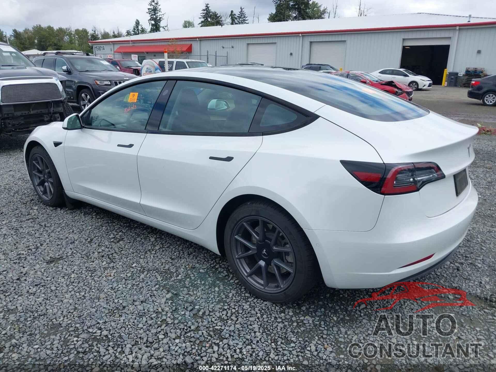 TESLA MODEL 3 2022 - 5YJ3E1EB7NF256997