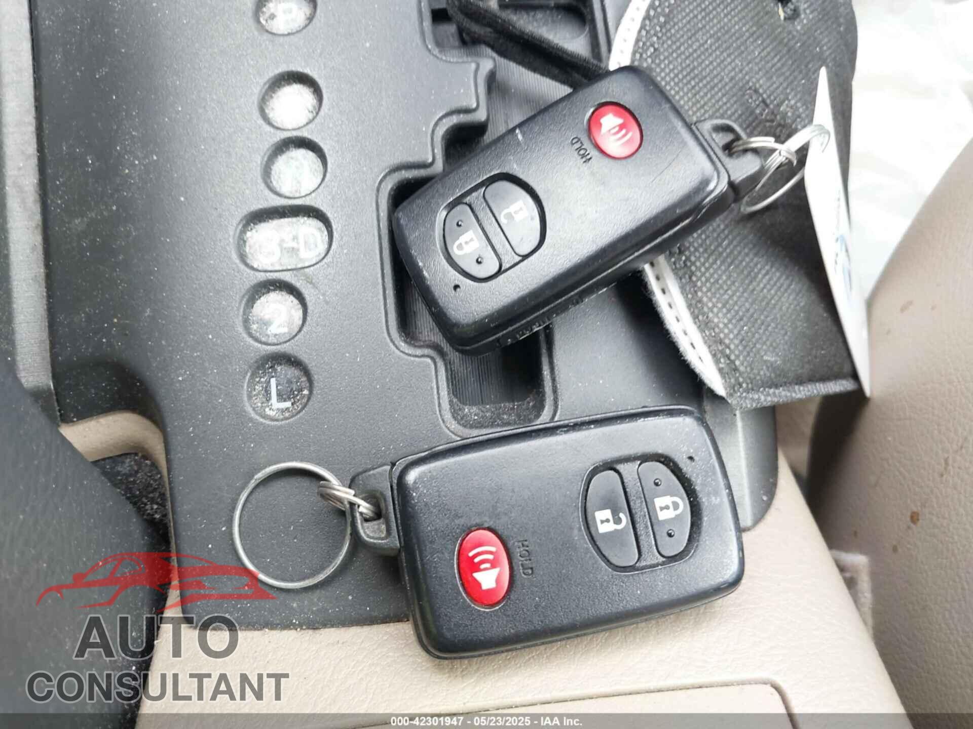 TOYOTA RAV4 2012 - 2T3DF4DV1CW188024