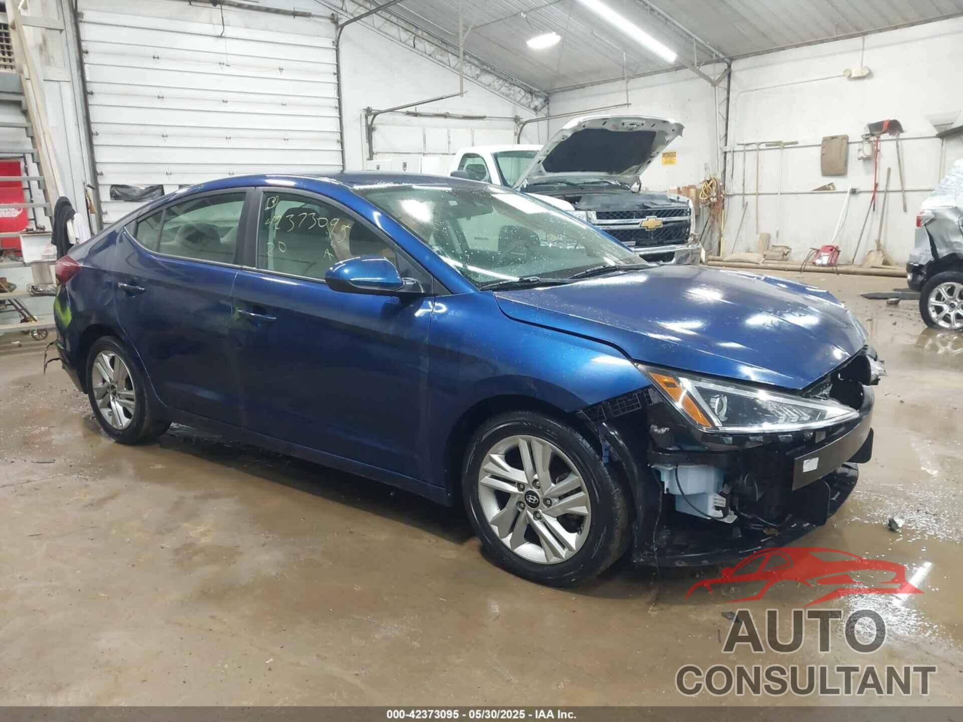 HYUNDAI ELANTRA 2020 - 5NPD84LF2LH575841