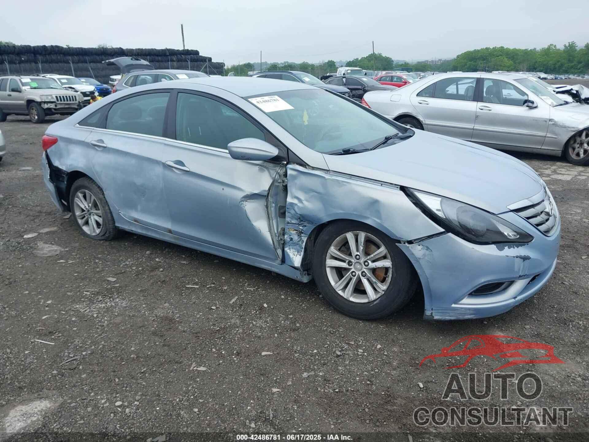 HYUNDAI SONATA 2011 - 5NPEB4AC3BH287100