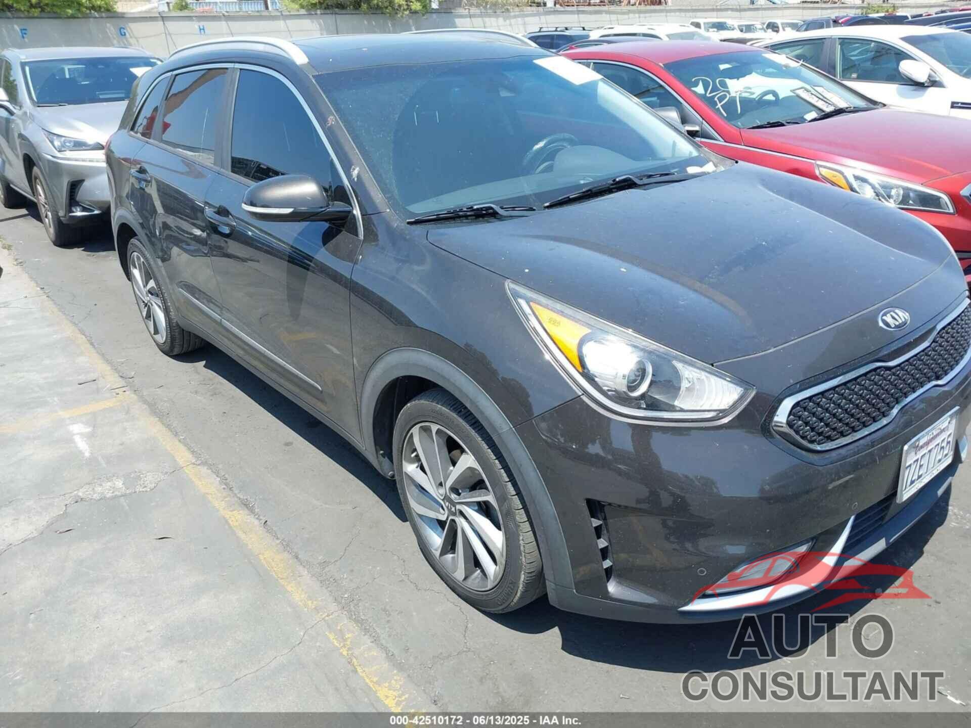 KIA NIRO 2017 - KNDCE3LC0H5053477