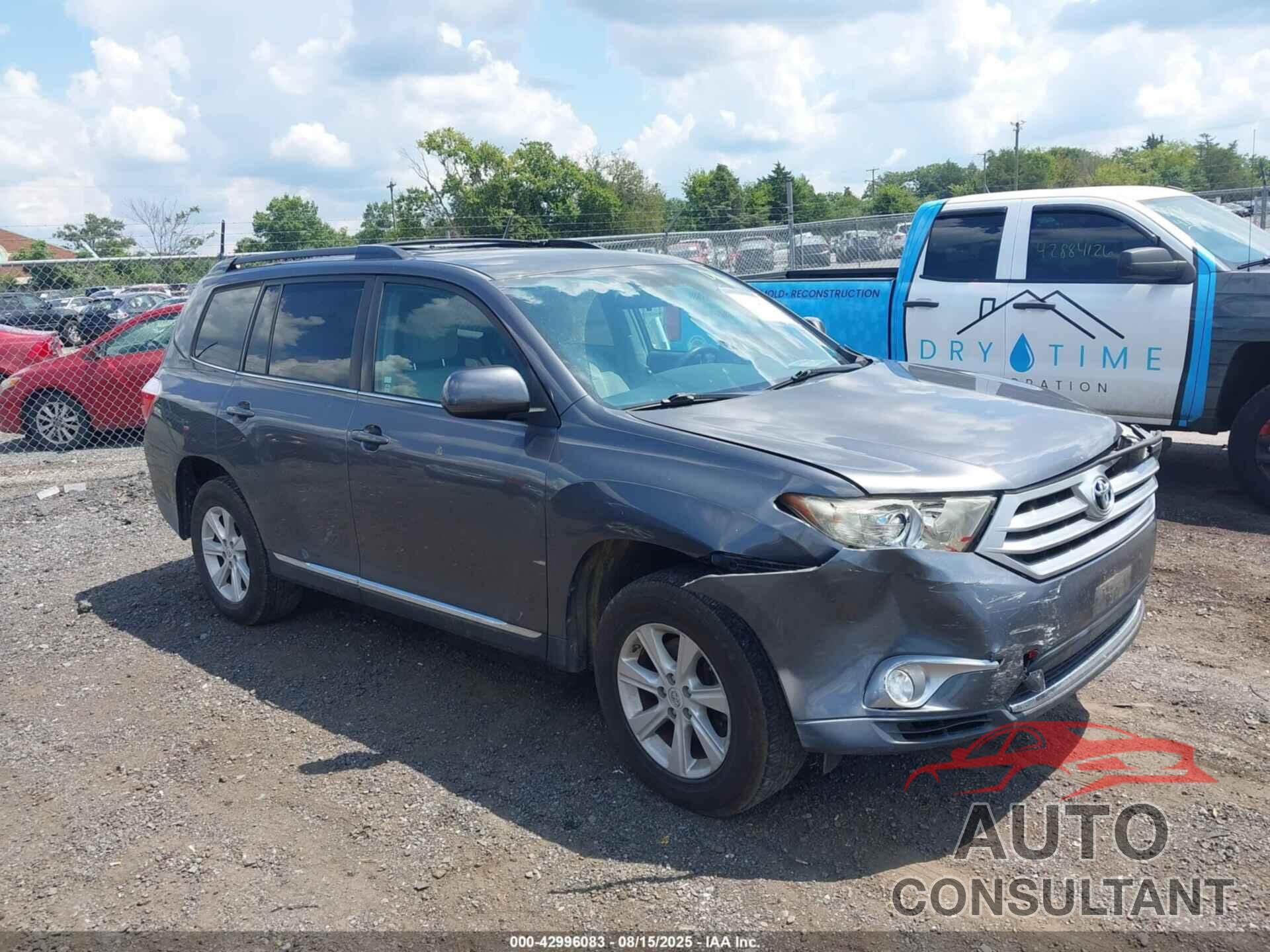 TOYOTA HIGHLANDER 2011 - 5TDBK3EH9BS054027